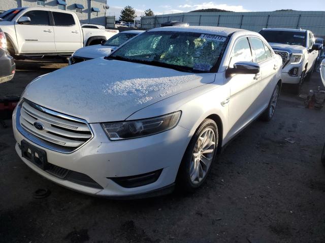 Ford Taurus lim (2015)