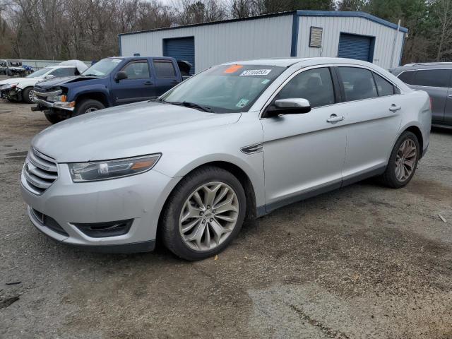 Ford Taurus lim (2015)