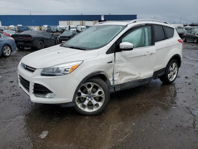 Ford Escape tit (2016)