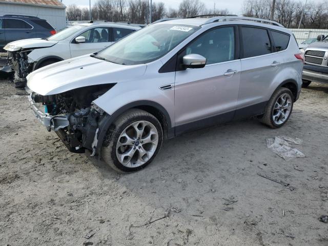 Ford Escape tit (2014)