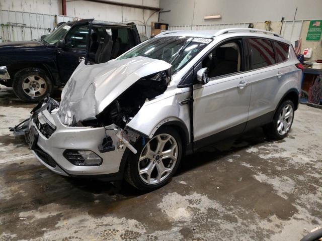 Ford Escape tit (2019)