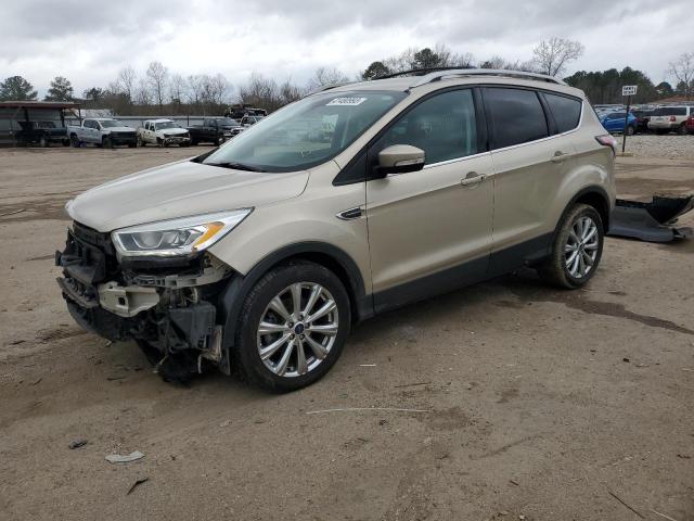 Ford Escape tit (2017)