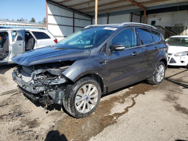 Ford Escape tit (2017)