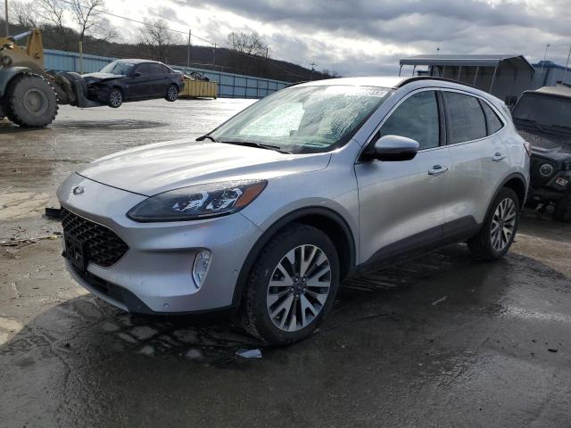 Ford Escape tit (2020)