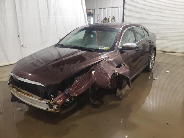 Ford Taurus lim (2010)