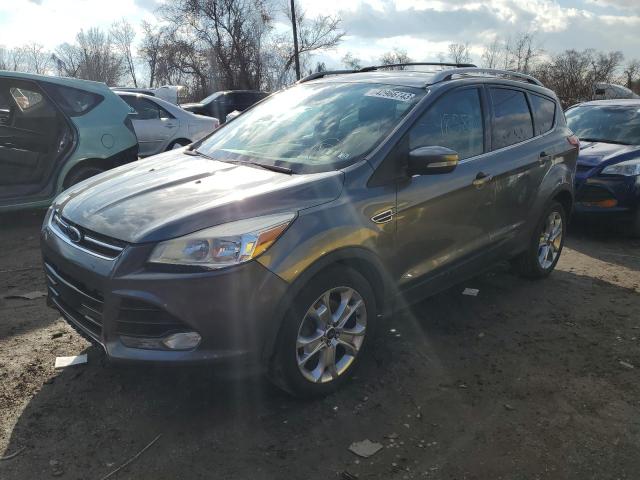 Ford Escape tit (2014)