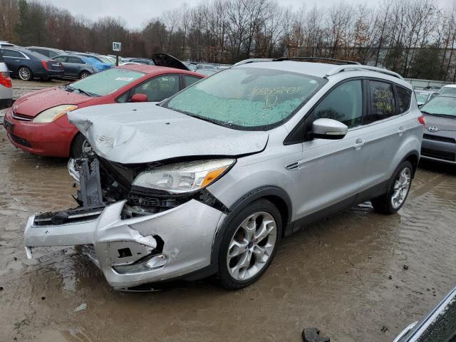 Ford Escape tit (2014)