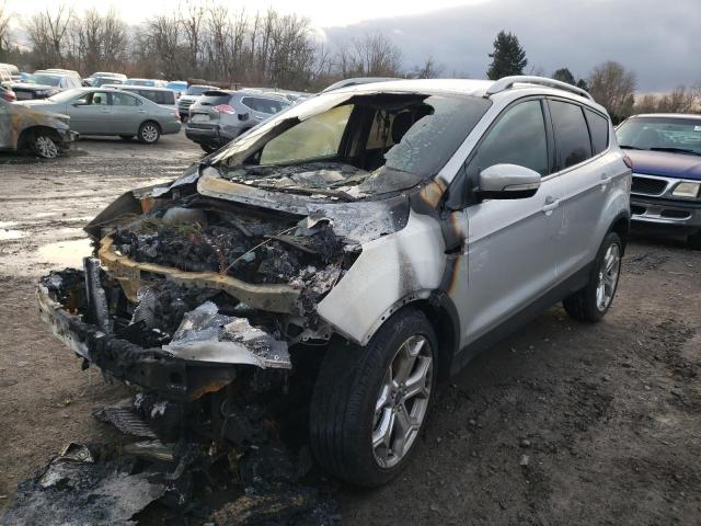 Ford Escape tit (2019)