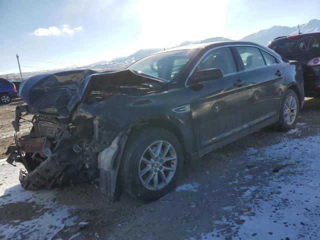 Ford Taurus se (2013)
