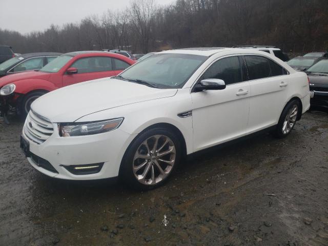 Ford Taurus lim (2015)