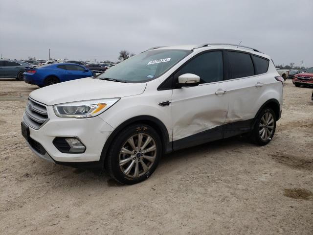 Ford Escape tit (2017)