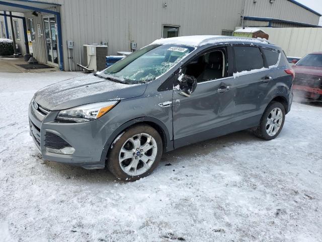 Ford Escape tit (2014)