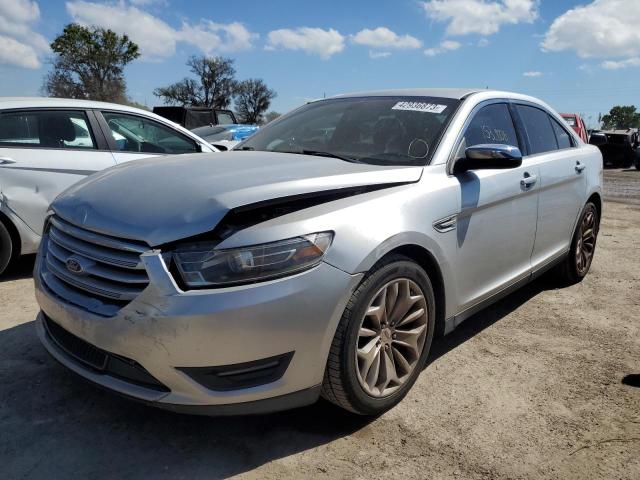 Ford Taurus lim (2015)