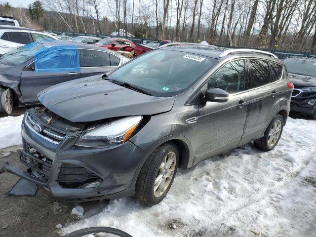 Ford Escape tit (2016)