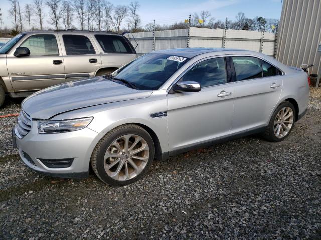 Ford Taurus lim (2017)