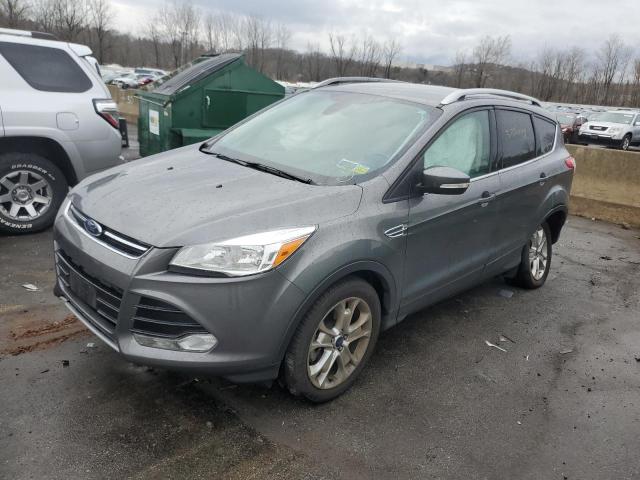 Ford Escape tit (2014)