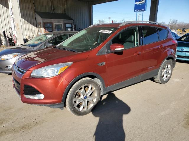 Ford Escape tit (2016)