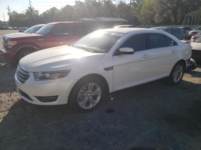 Ford Taurus sel (2017)