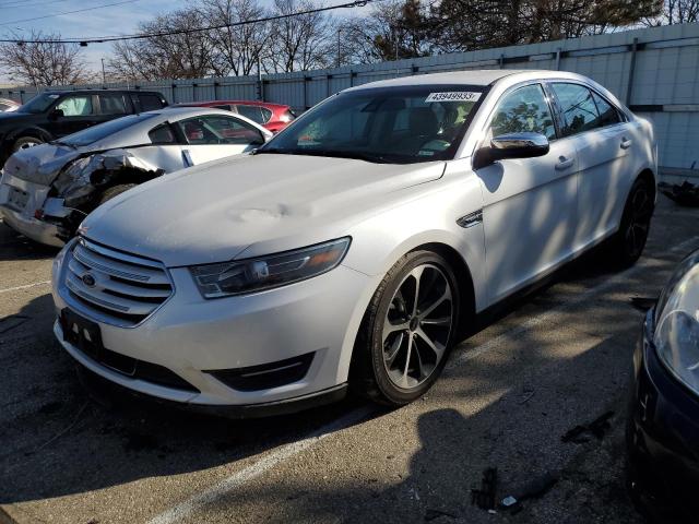 Ford Taurus lim (2015)