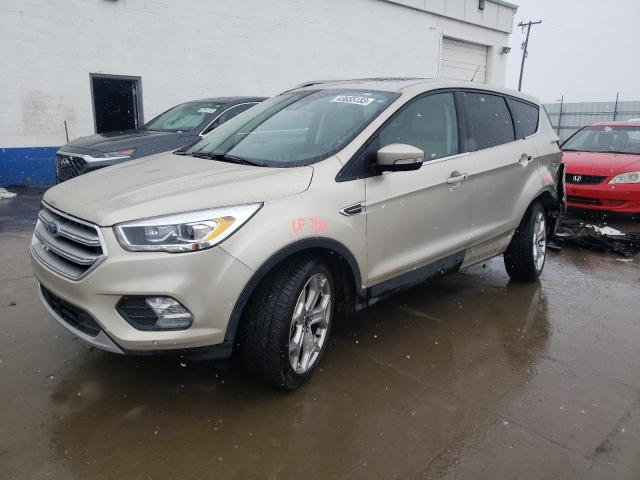 Ford Escape tit (2017)