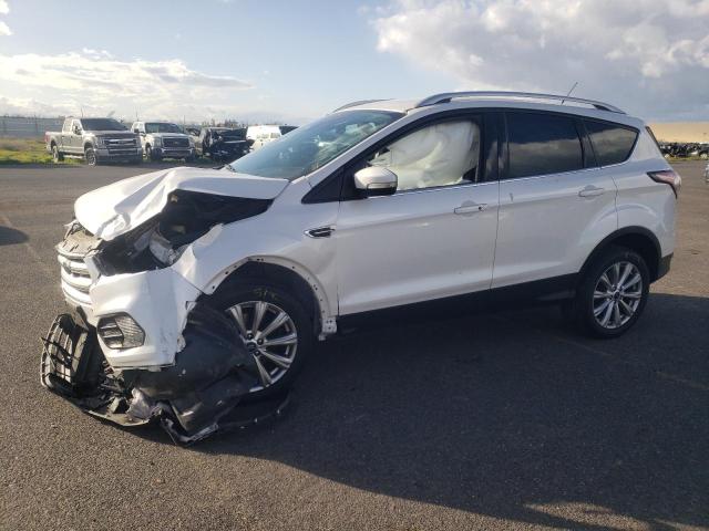 Ford Escape tit (2017)