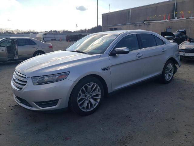 Ford Taurus lim (2013)