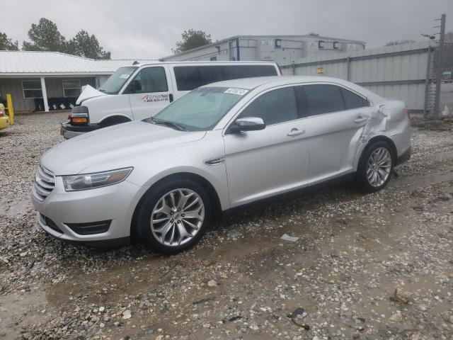 Ford Taurus lim (2015)