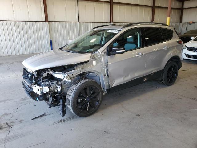 Ford Escape tit (2017)