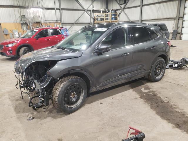 Ford Escape tit (2020)