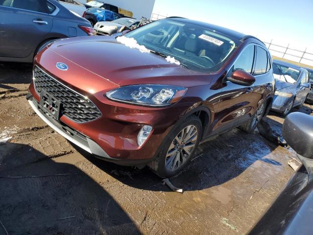 Ford Escape tit (2021)