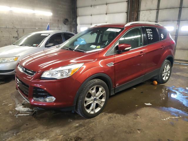 Ford Escape tit (2015)