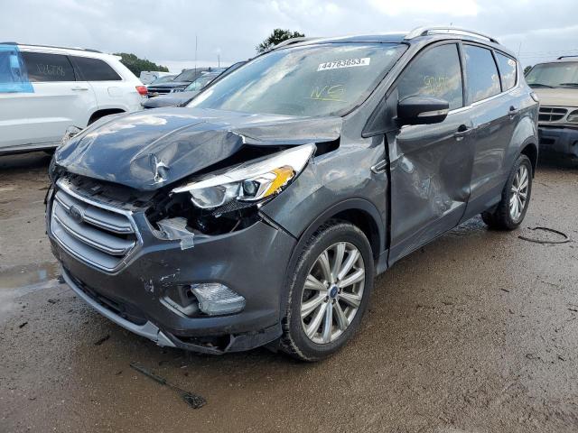 Ford Escape tit (2017)