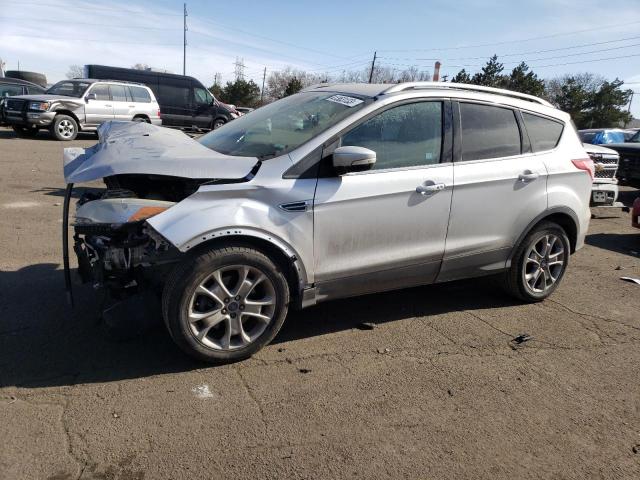 Ford Escape tit (2014)