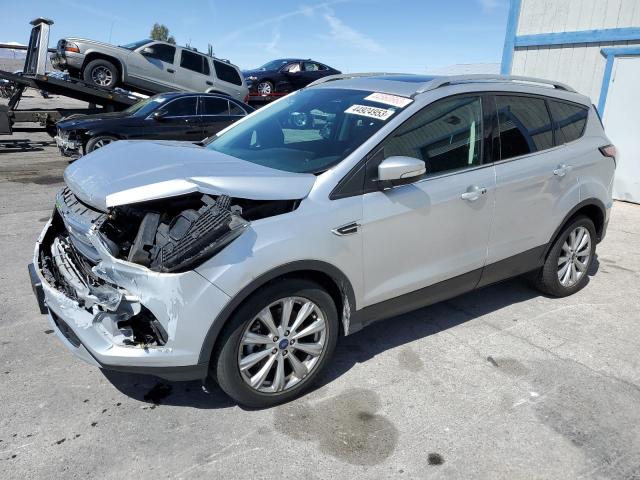 Ford Escape tit (2017)