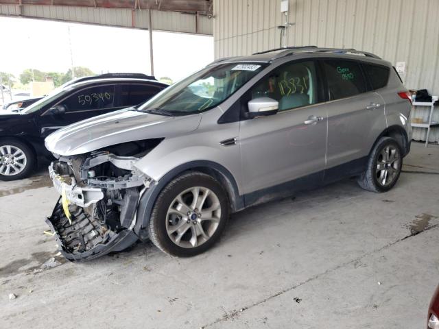 Ford Escape tit (2014)