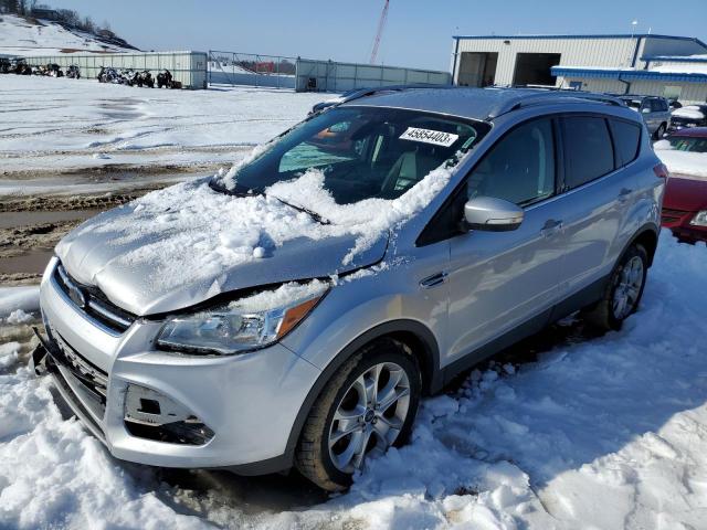 Ford Escape tit (2015)