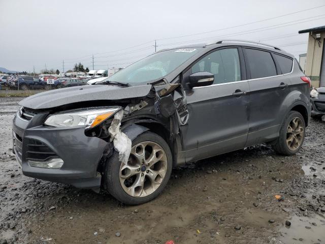 Ford Escape tit (2016)