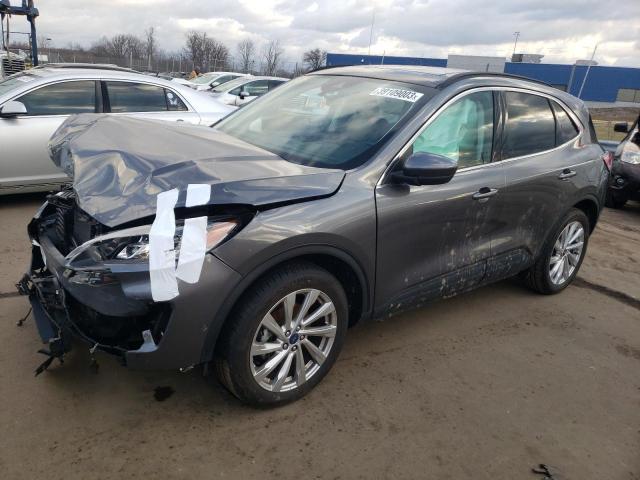 Ford Escape tit (2021)
