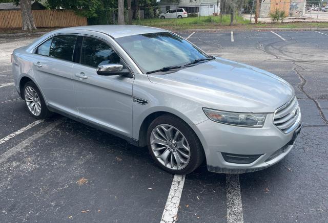 Ford Taurus lim (2013)