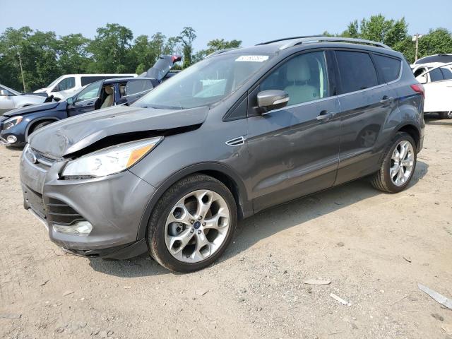 Ford Escape tit (2014)