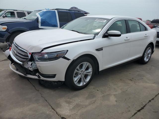 Ford Taurus sel (2015)