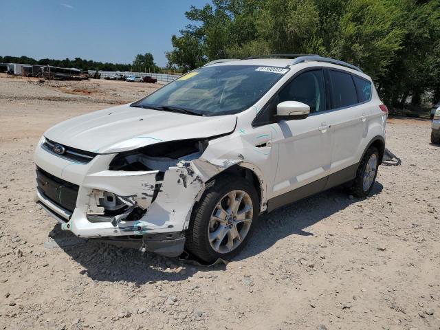 Ford Escape tit (2016)
