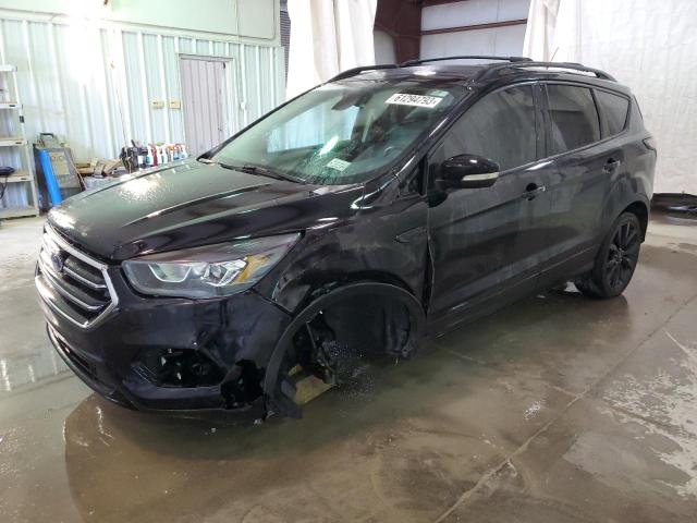 Ford Escape tit (2017)