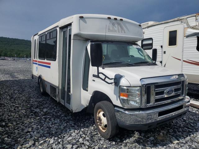 Ford Econoline (2012)