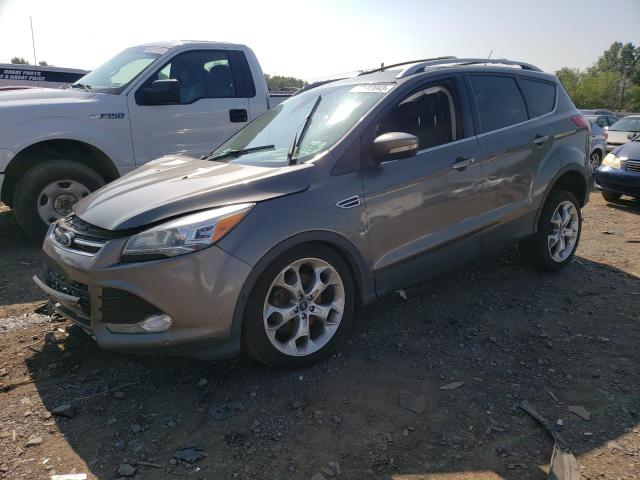 Ford Escape tit (2014)