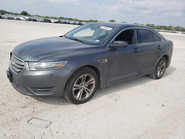 Ford Taurus sel (2015)
