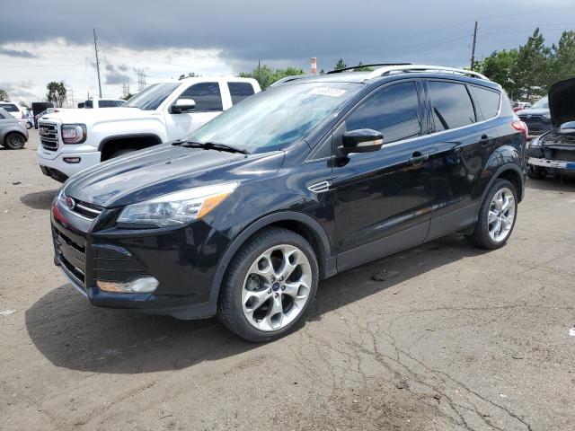 Ford Escape tit (2016)