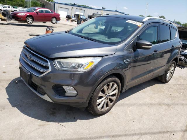 Ford Escape tit (2017)