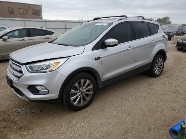 Ford Escape tit (2017)