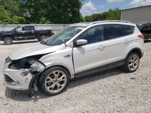 Ford Escape tit (2013)